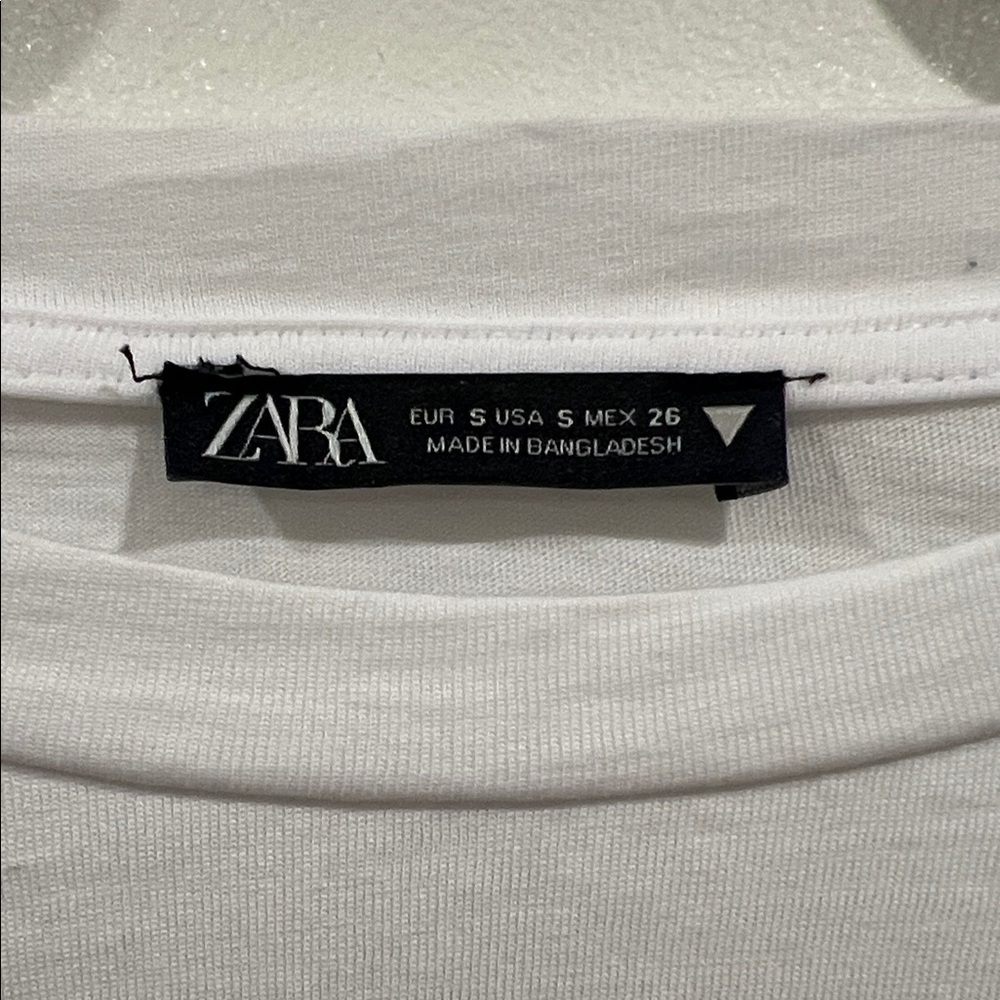 Zara White Ruffle Sleeve Tee - Picture 2 of 4